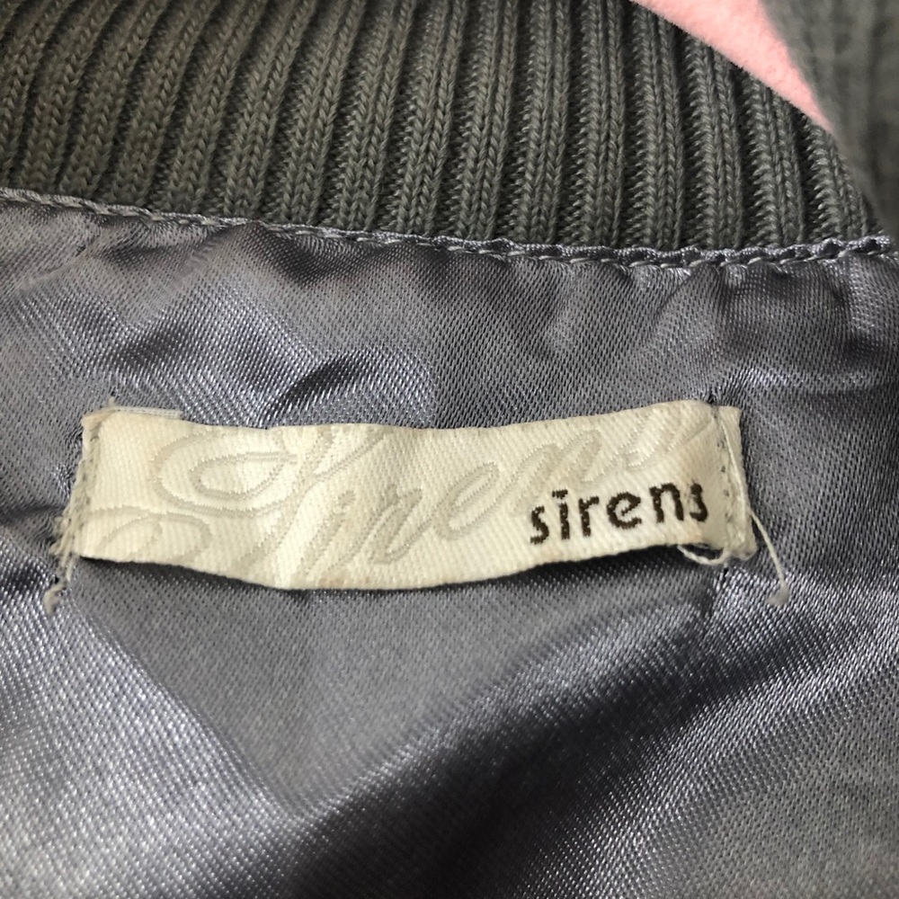Jacket - Picture 3 of 5